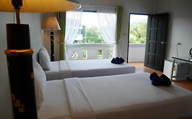 โรงแรมบลู คาริน่า ภูเก็ต (มาตรฐาน SHA Plus+)